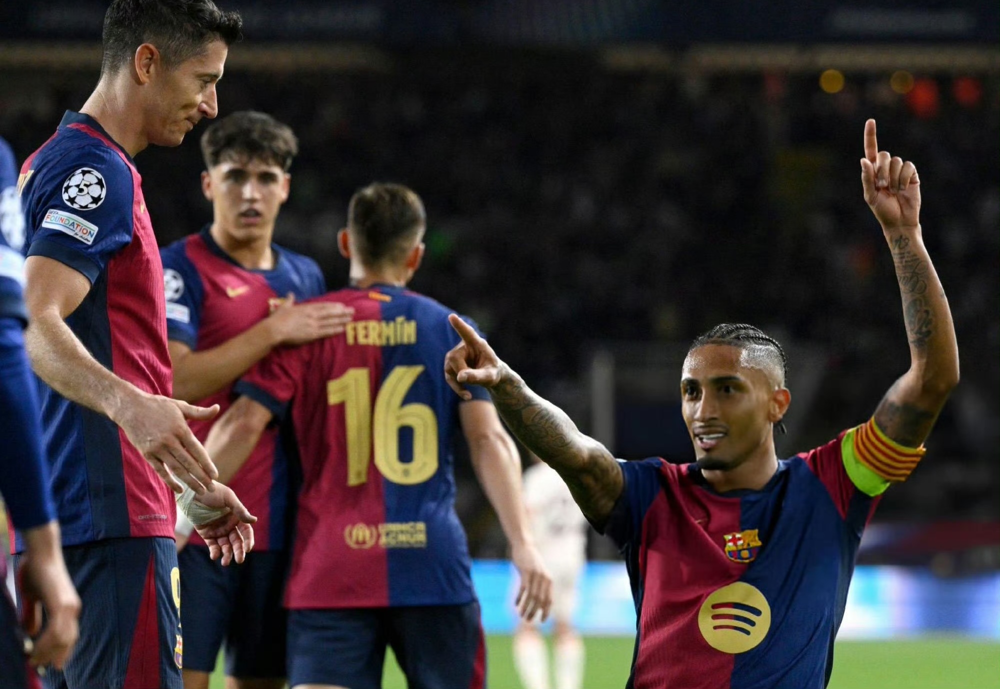 风云突变巴塞罗那集结日强势反弹;意甲版图或变;球迷炸锅;训练强度明显提升 风云突变巴塞罗那集结日强势反弹;意甲版图或变;球迷炸锅;训练强度明显提升